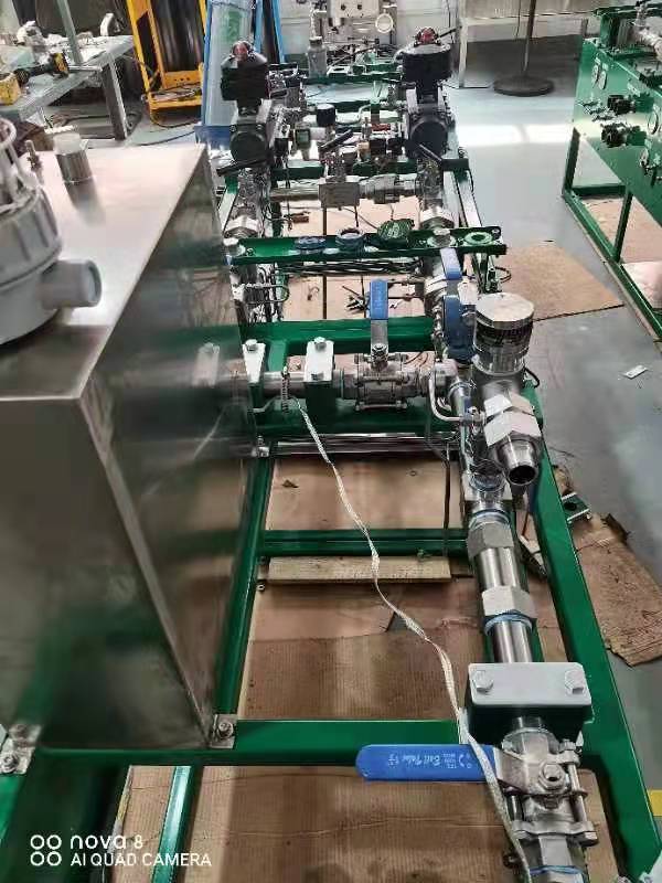丹东气体设备